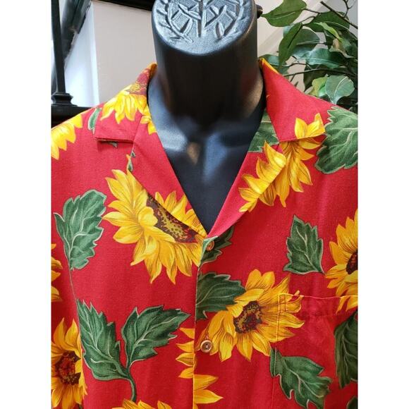 Paradise Found Men's Red Sunflower Collared Short Sleeve Button Down Shirt Large - Picture 2 of 8